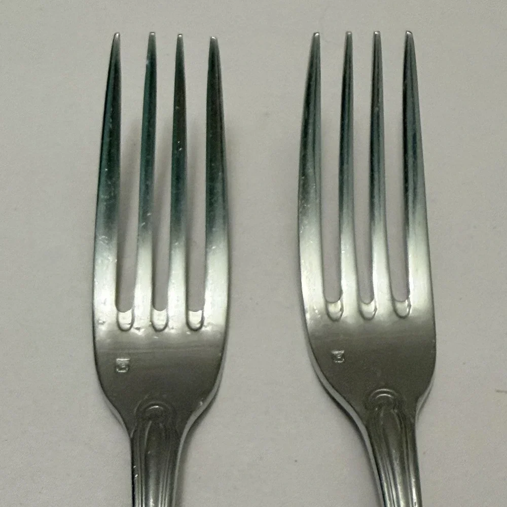 Fortessa Medici Stainless Flatware Dinner Forks 18/10 Fluted Scroll 8